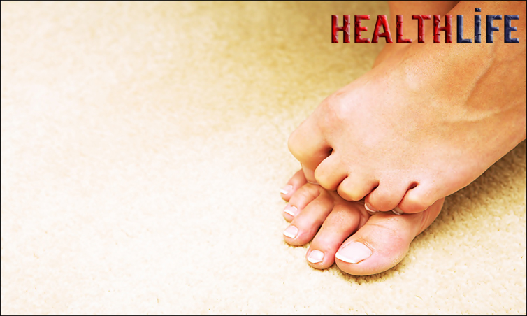 When Should I Worry About Yellow Feet