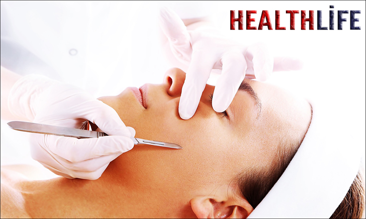What Do I Put On My Face Before Dermaplaning
