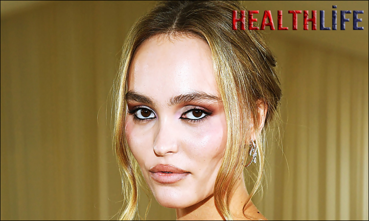 How To Create A Coquette Makeup Look