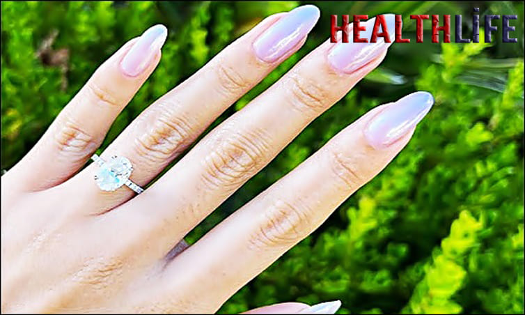 Which Nail Shape Shows The Fingers Thin